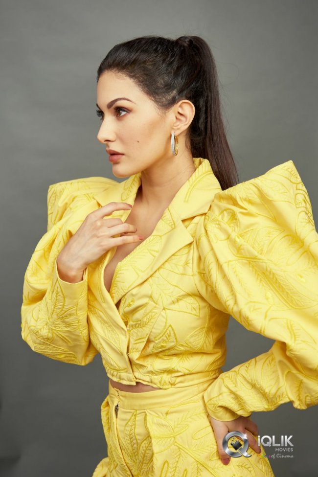 Amyra-Dastur
